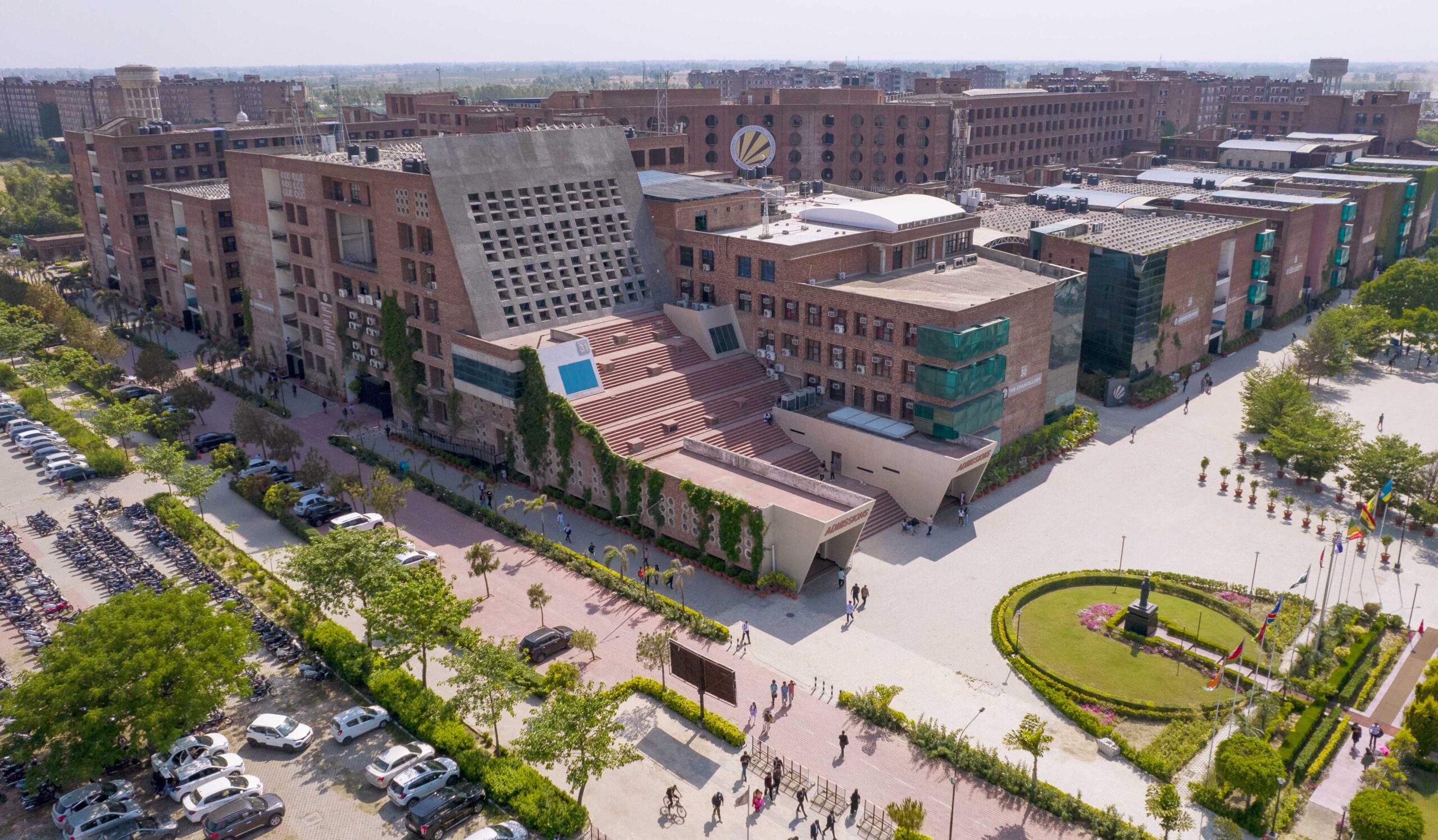 LPU Campus Building
